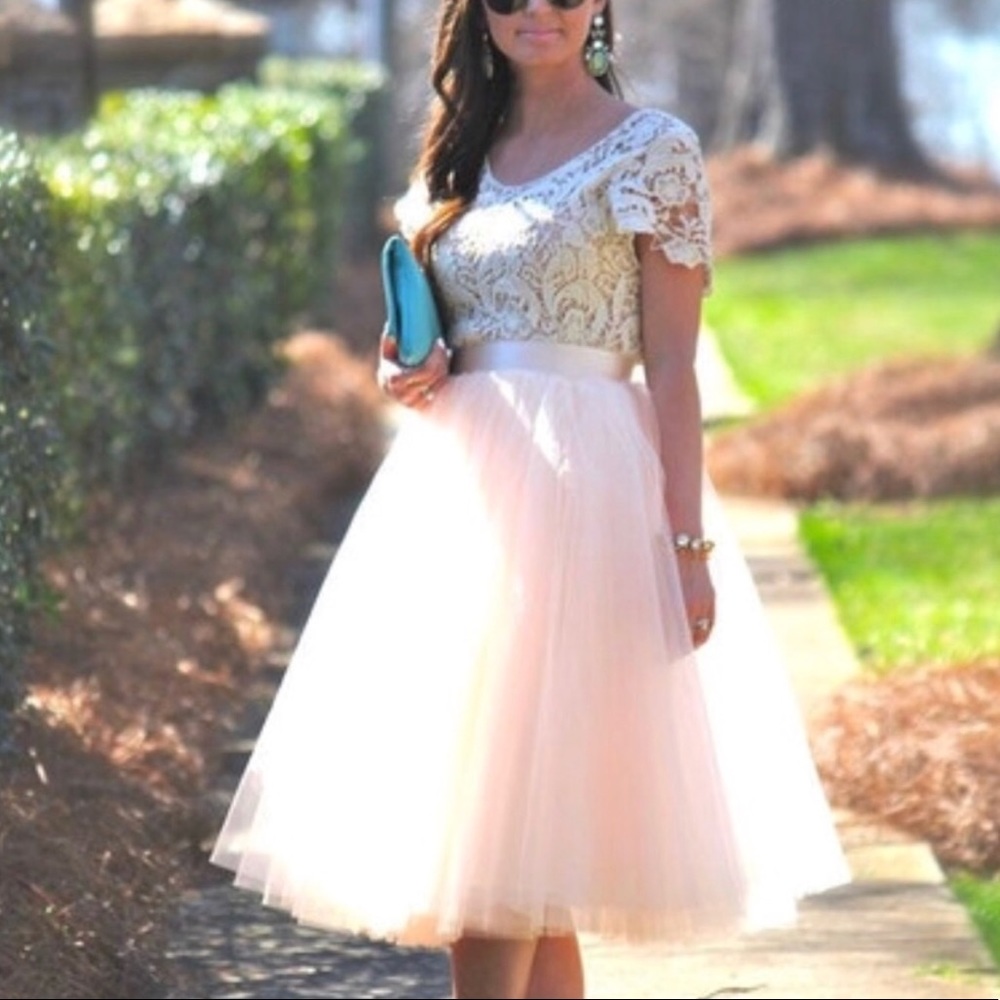 Amore Tull Midi Skirt in Ice Orange